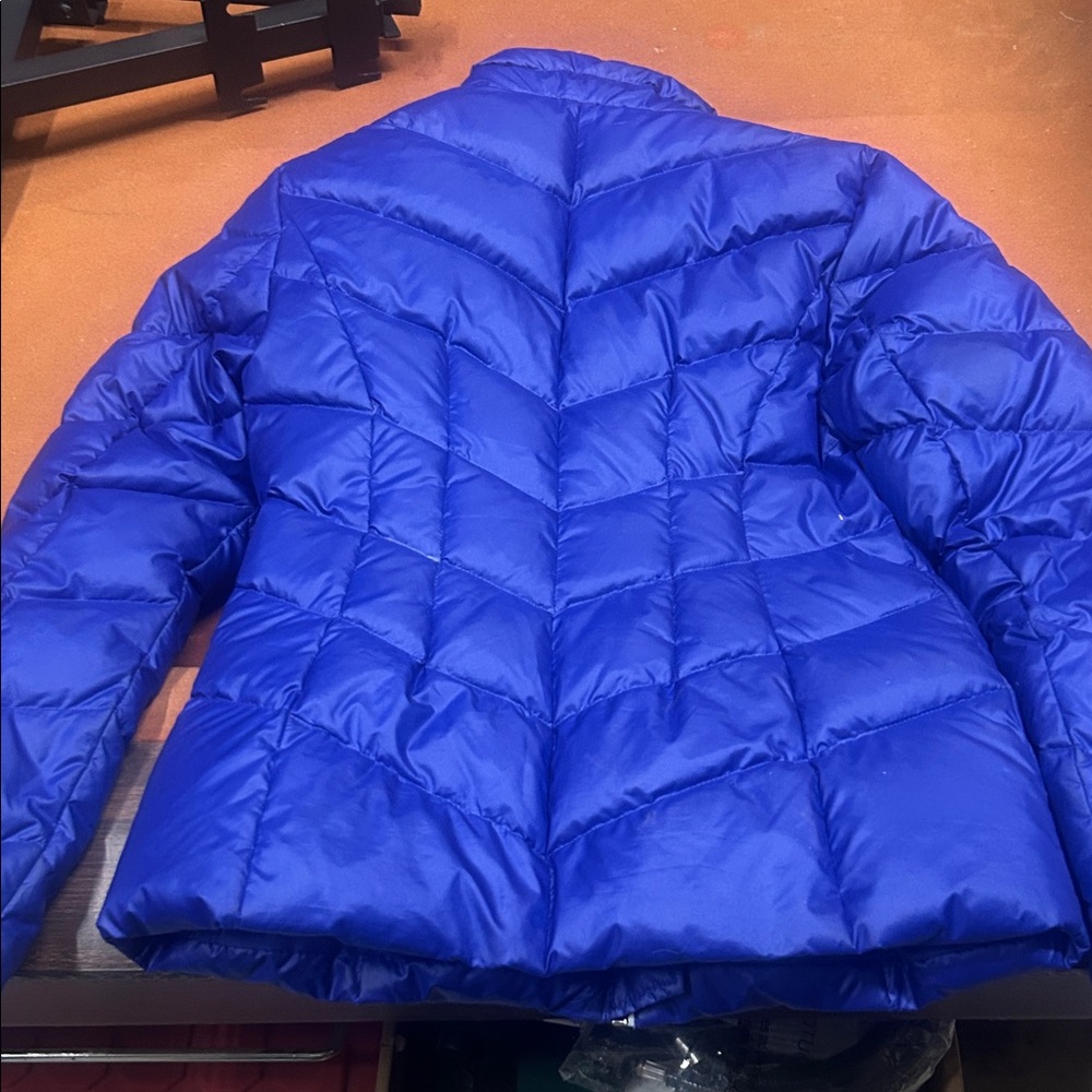 Guess Blue Puffer Jacket - Picture 3 of 3